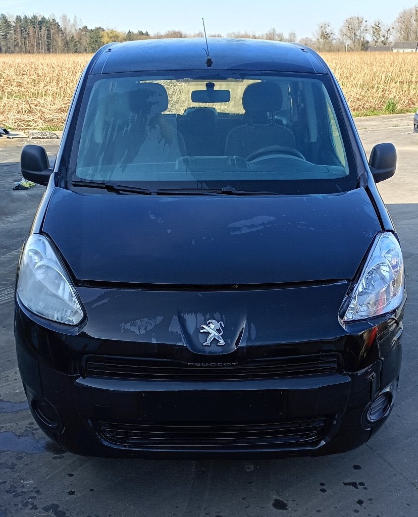 Peugeot Partner Tepee (beschadigd), Auto's, Peugeot, Voorwielaandrijving, 4 cilinders, 72 kW, Zwart