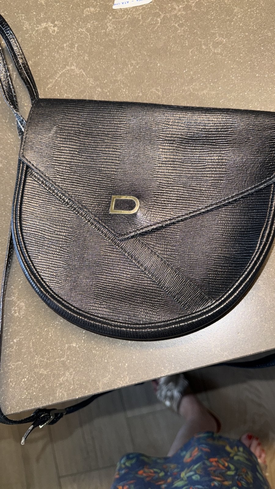 Delvaux, Antiquités & Art, Enlèvement, Femmes