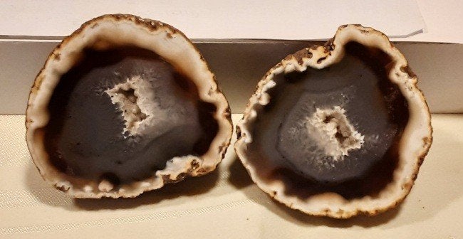 Mooie Aaneensluitende agaat geode 3, Ophalen of Verzenden, Mineraal