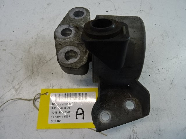 SUPPORT BOITE DE VITESSES Opel Corsa D (01-2006/12-2014), Utilisé, Opel