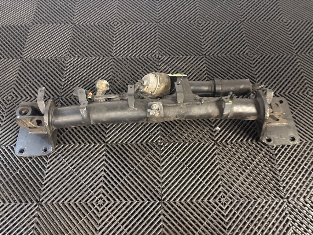 ATTELAGE REMORQUE BMW iX (I20) (01-2021/-) (|51125A318C2|), Utilisé, BMW, Petuelring 130
80809  München, DE, Bayerische Motoren Werke AG