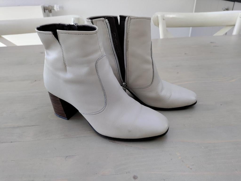 Botte basse, taille 39 Tamaris, Tamaris, Enlèvement, Boots et Botinnes, Porté