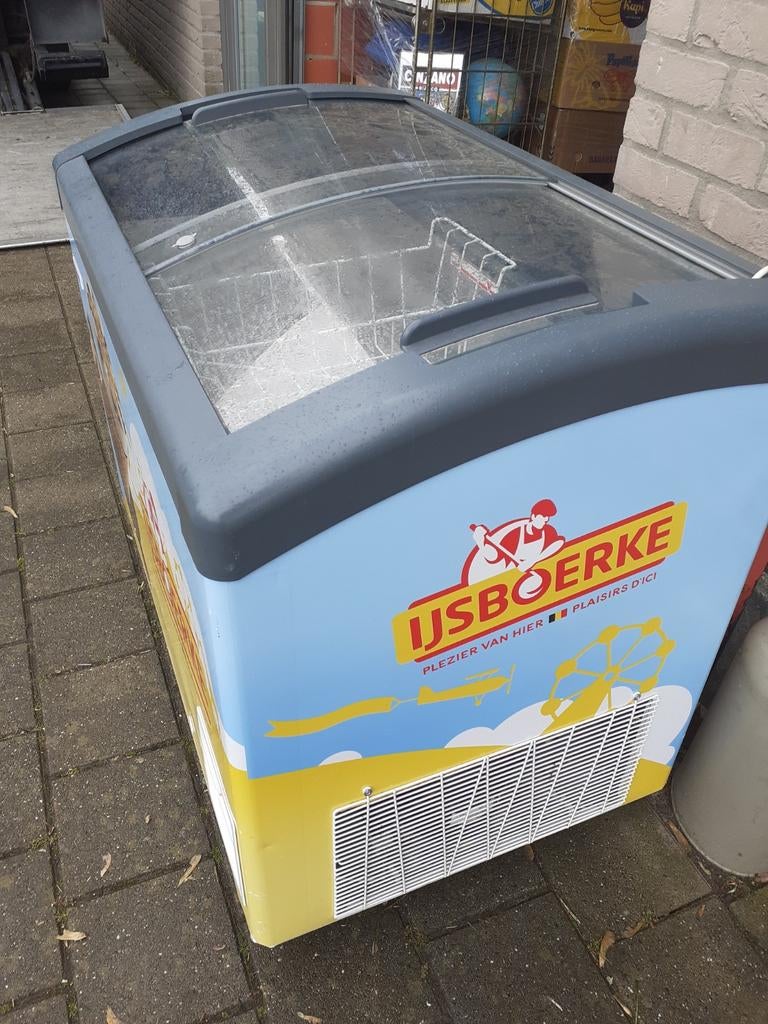 Diepvries ijsboerke, Elektronische apparatuur, Vriezers en Diepvrieskisten, Vrieskist, Zo goed als nieuw, Ophalen, 85 tot 120 cm