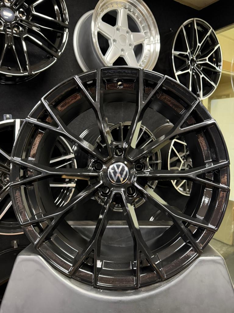 19 inch velgen voor Volkswagen Warmenau 5x112 R Golf 5 6 7 8
