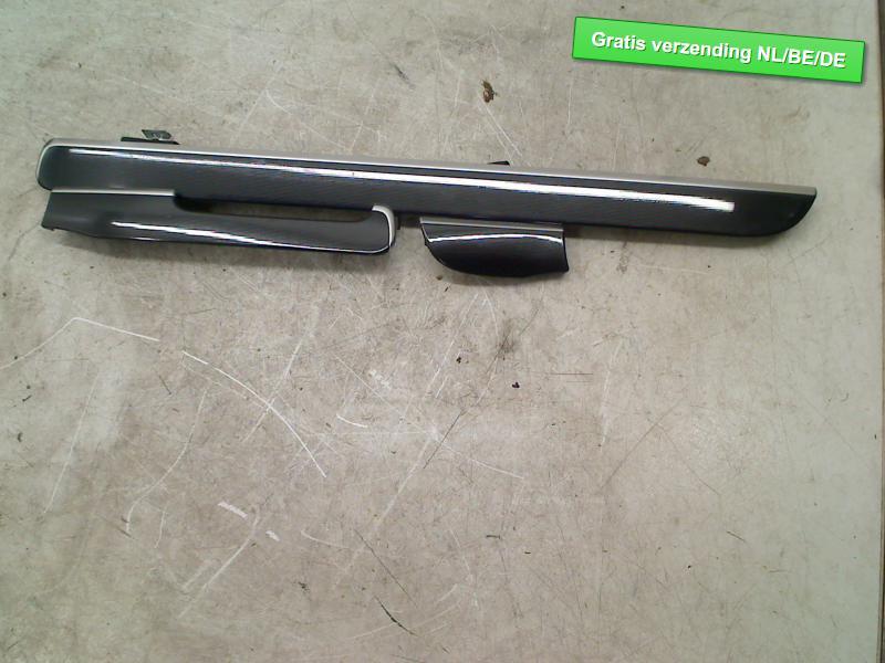 SIERLIJST DASHBOARD SET Golf VI (5K1) (5K1858529ADL), Auto-onderdelen, Carrosserie, Volkswagen, Gebruikt