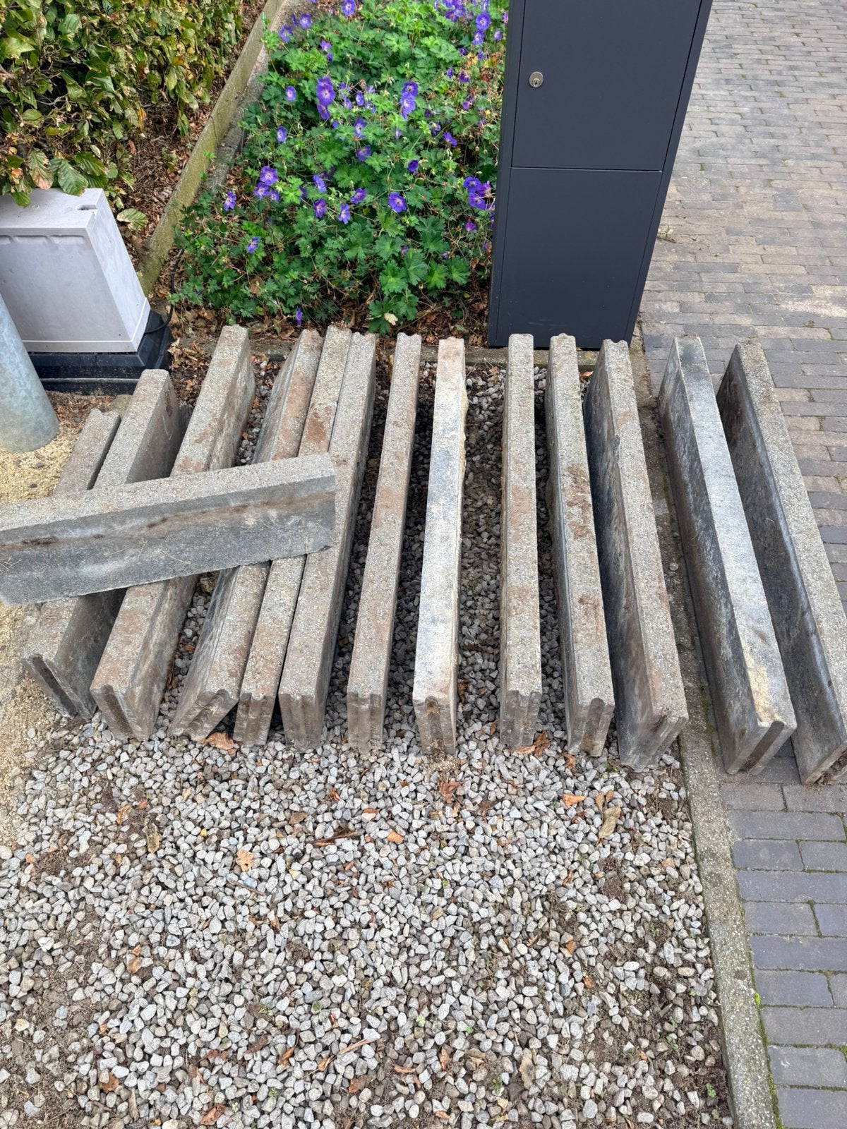 Gratis Boordstenen, Jardin & Terrasse, Enlèvement, Comme neuf, Moins de 180 cm, Autres types