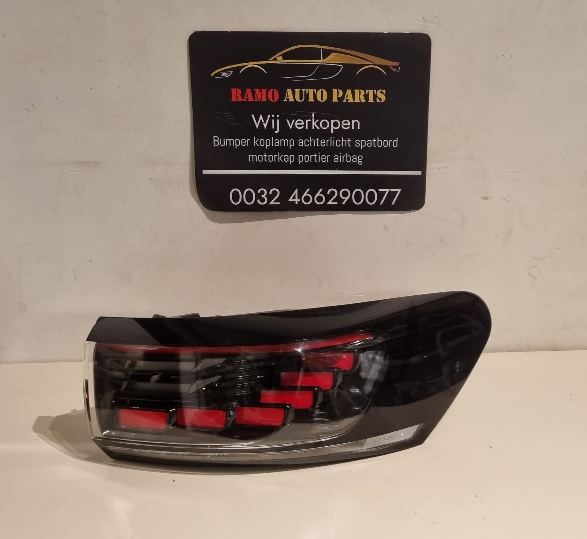 ACHTERLICHT VW ID4 RECHTS 11A945208A, Gebruikt, -, Volkswagen, -