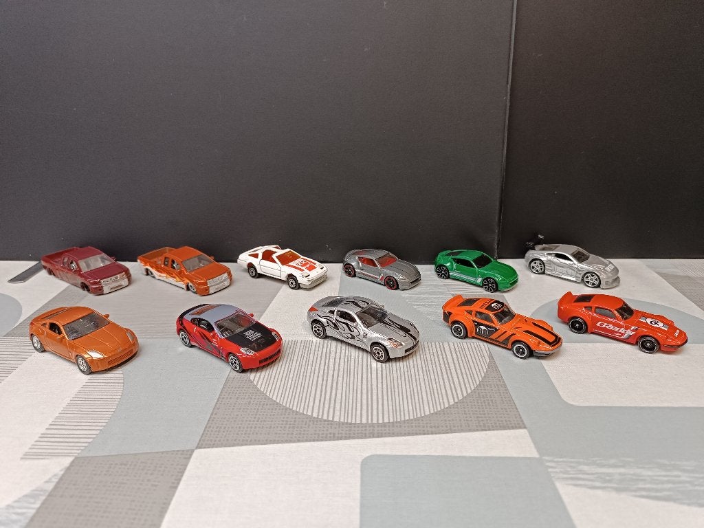 Nissan 350z 370z - Matchbox  Majorette - Hot Wheels - Japan, Hobby en Vrije tijd, Ophalen of Verzenden, Gebruikt, Auto
