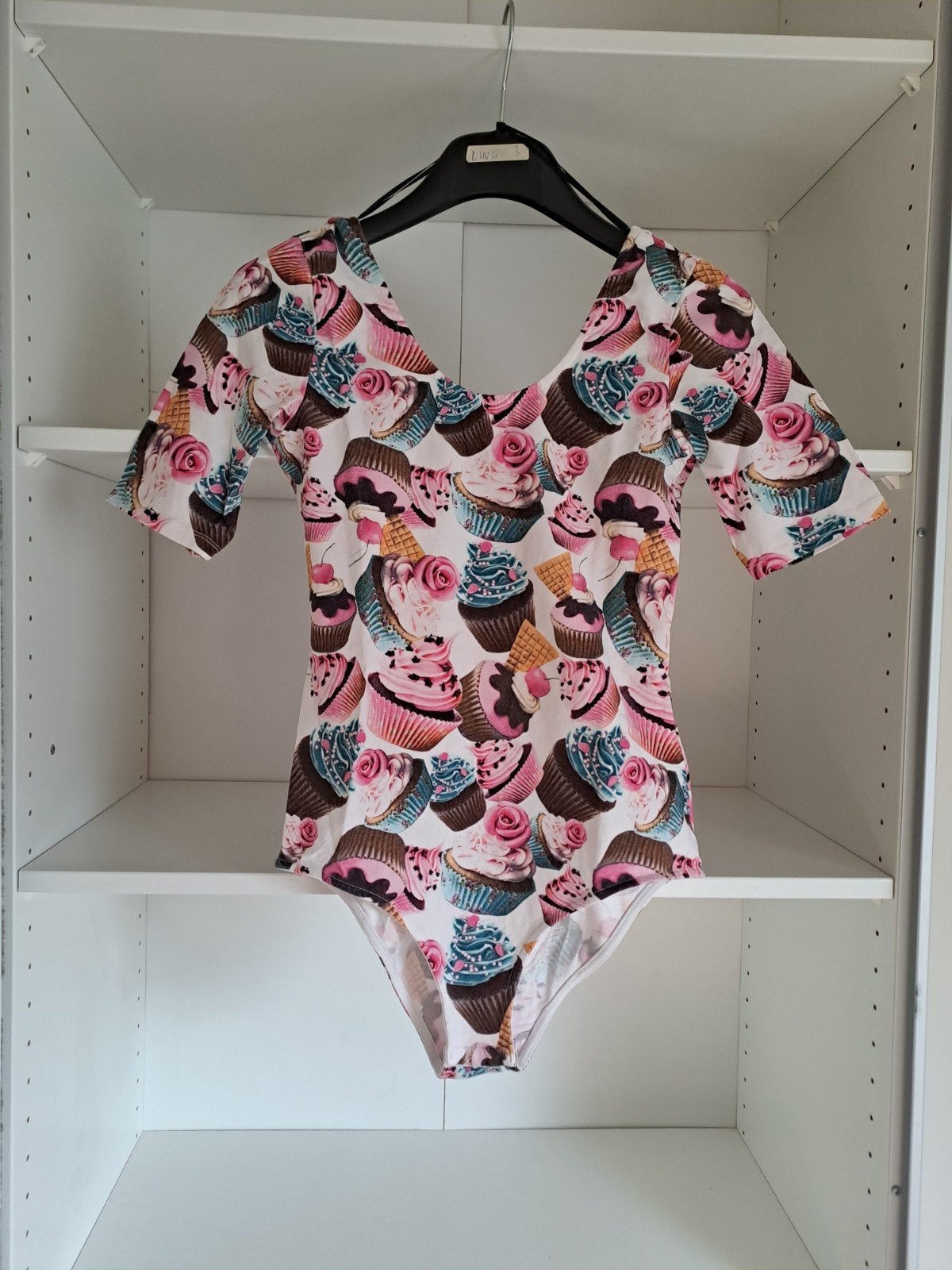 Body t M blanc avec cupcakes, Vêtements | Femmes, H&M, Enlèvement ou Envoi, Comme neuf