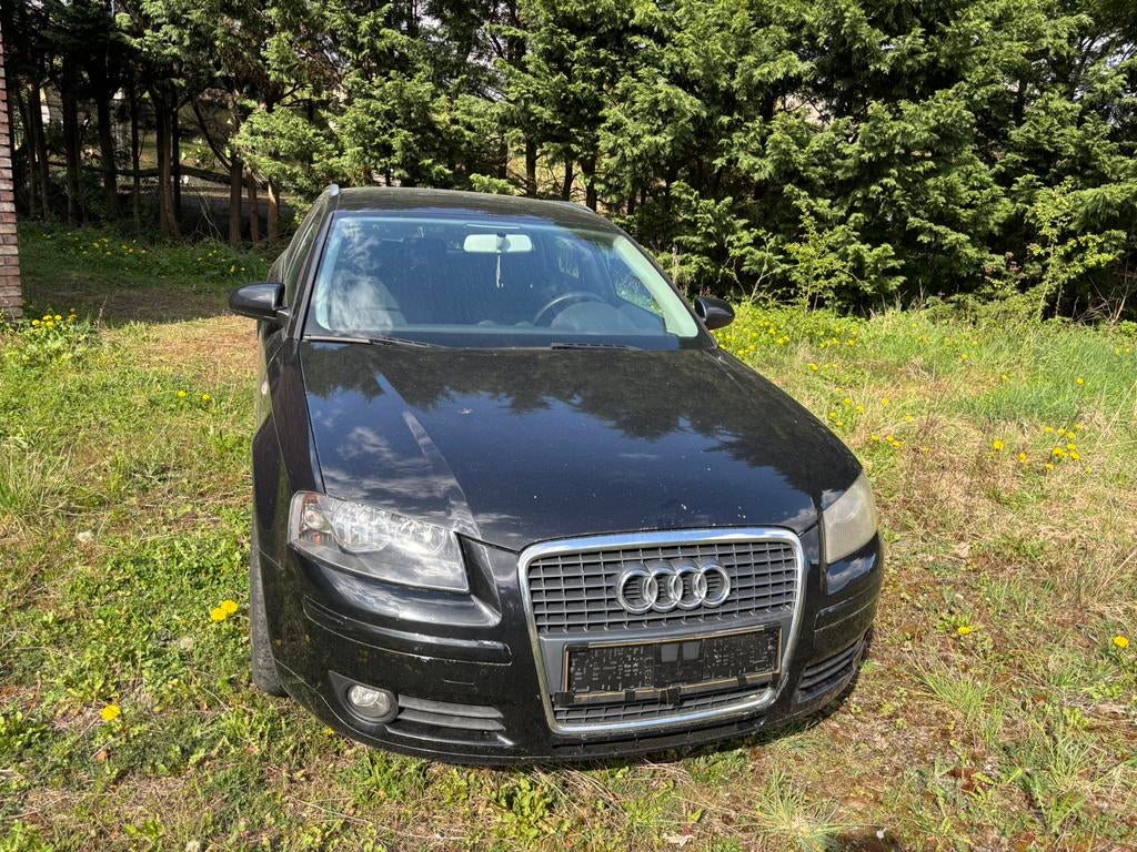 audi a3 2.0 tdi 2006 pour pour pieces ..., Boîte manuelle, Noir, 5 portes, Particulier