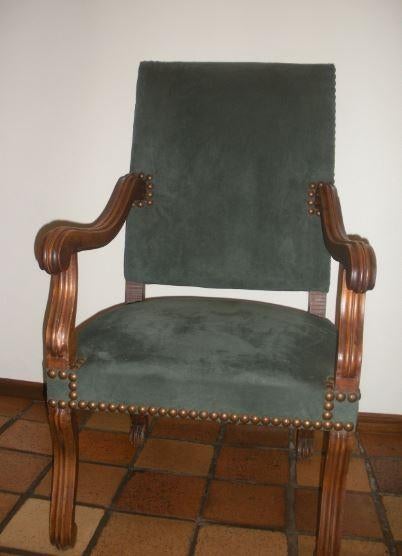 très beau fauteuil de style Louis XIII, Ophalen