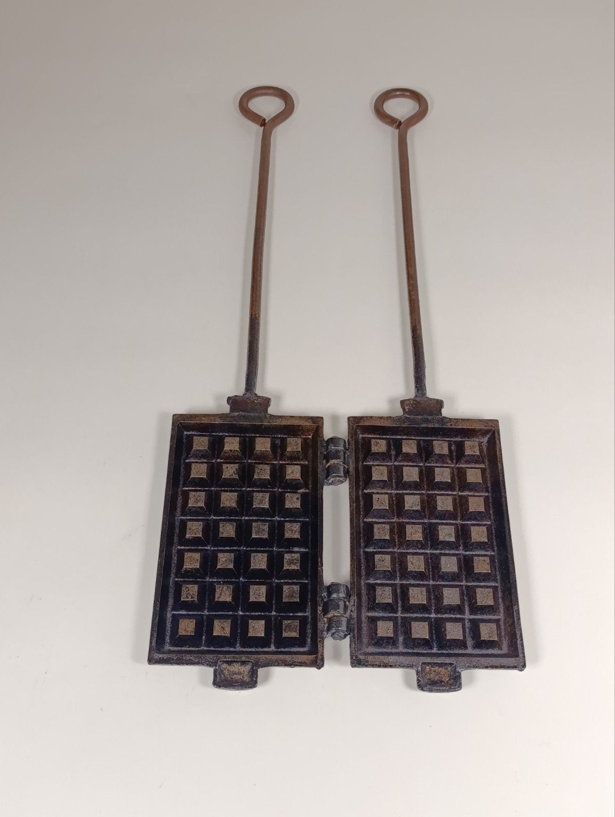 Antiek Gietijzeren Wafelijzer - 55 cm, Ophalen of Verzenden