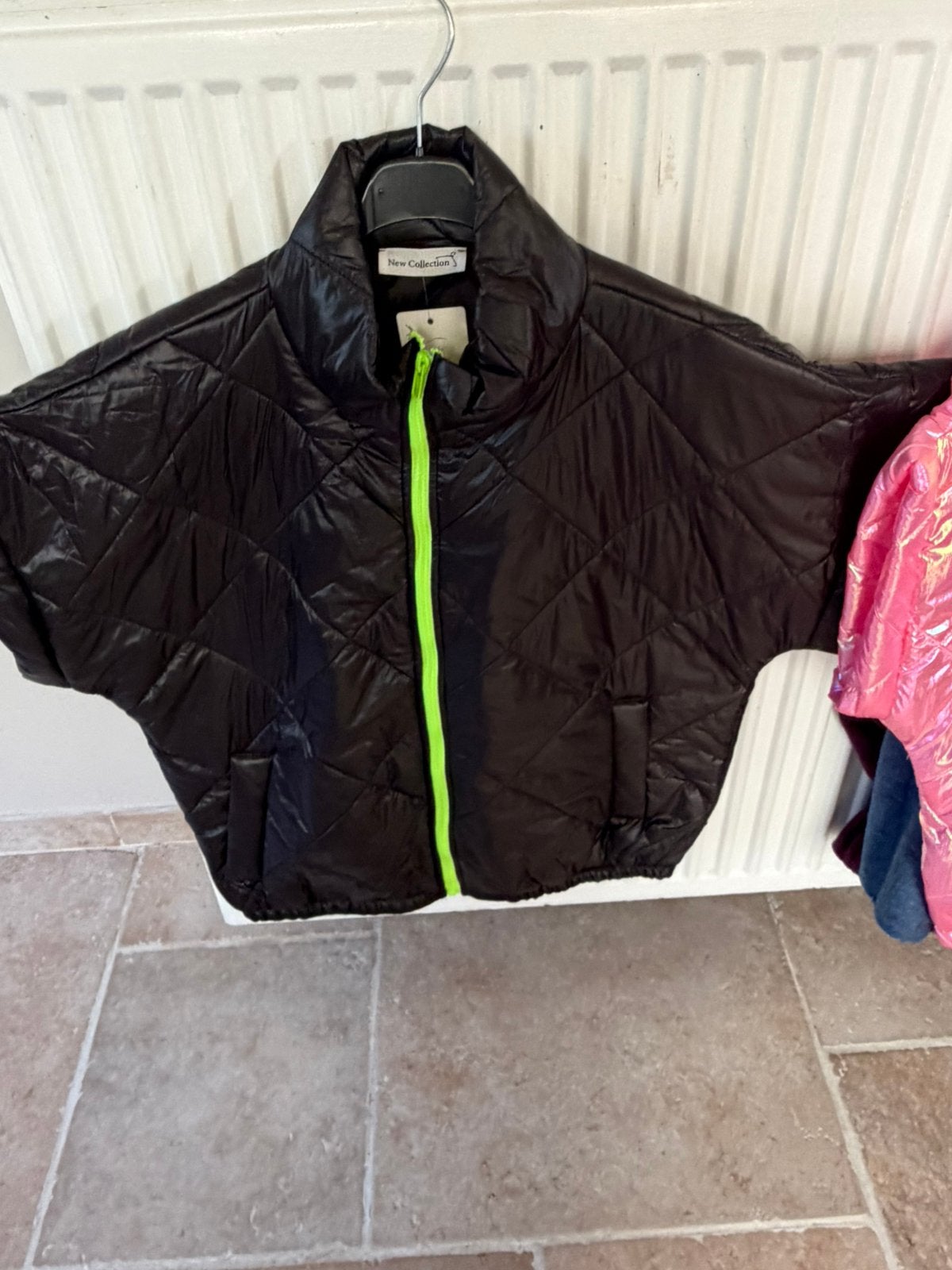Nieuwe bodywarmer, Ophalen of Verzenden, Zo goed als nieuw