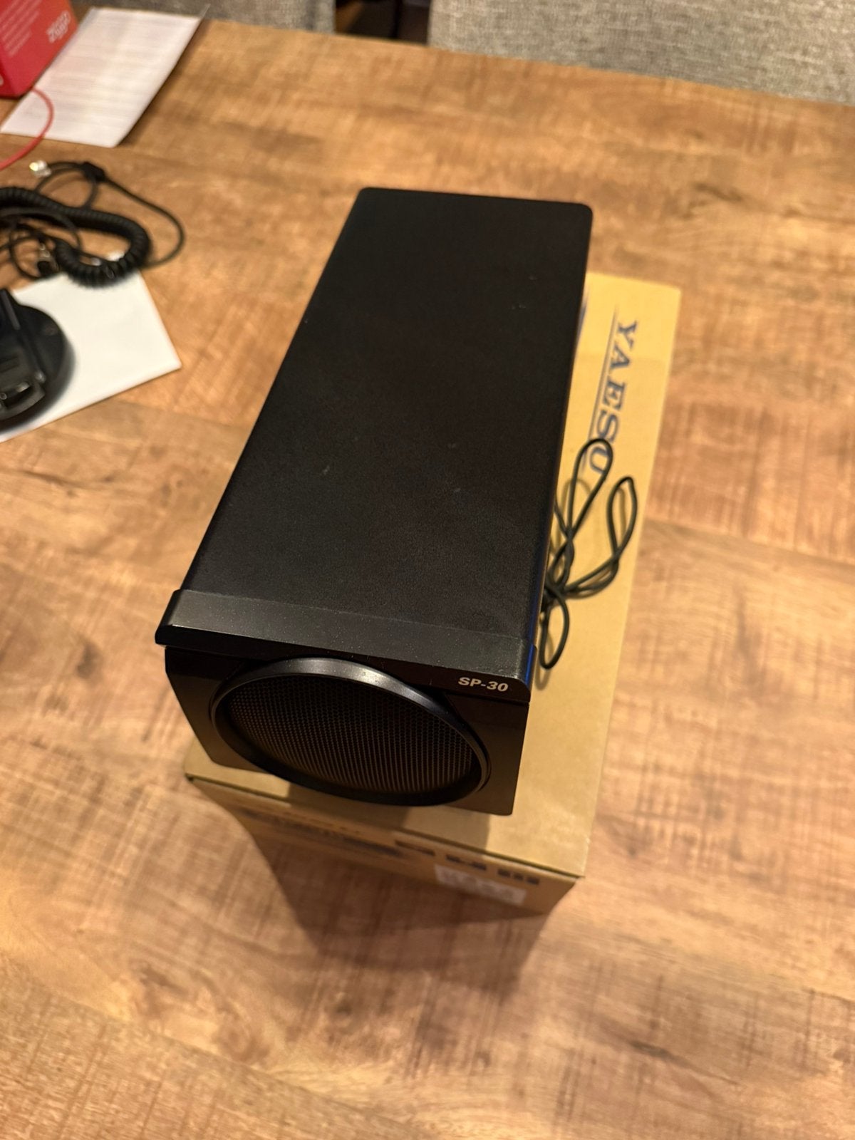 Zo goed als nieuwe Yaesu SP 30 Speaker, Enlèvement, Comme neuf, Émetteur et Récepteur