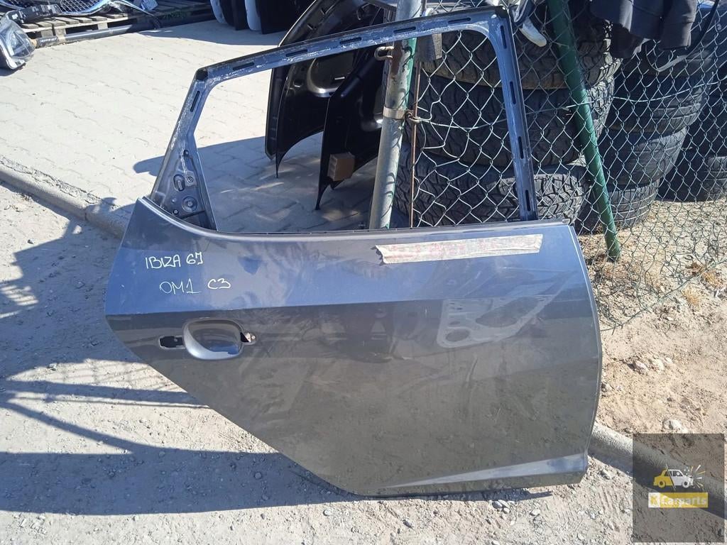 Seat Ibiza 6J achterdeur rechts, Gebruikt, Deur, Autovia A-2, Km 585 585
08760  Martorell, ES, SEAT S.A.