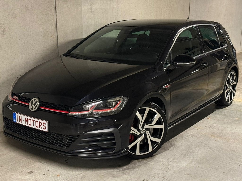 Volkswagen Golf GTI | SFEER | STOELVW. | KEYLESS | VIRTUAL !, Auto's, Volkswagen, Stof, 4 cilinders, 1984 cc, 1445 kg