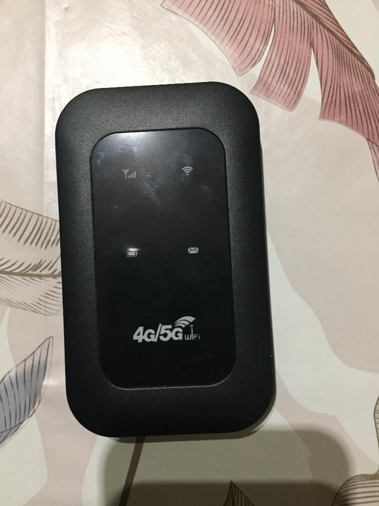 Portable hotspot + USB 3.0 to Gbit Lan, Computers en Software, Pc- en Netwerkkabels, Ophalen of Verzenden, Nieuw
