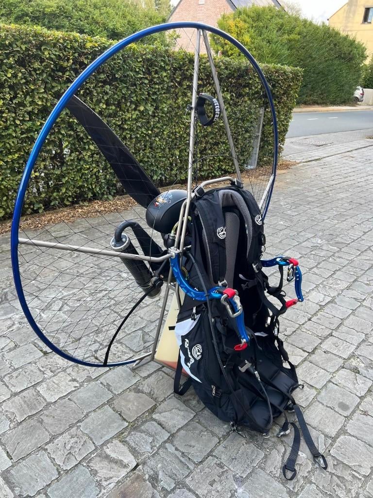 Paramoteur - Parajet Maverick -Moster 185 MY 22, Ophalen, Gebruikt