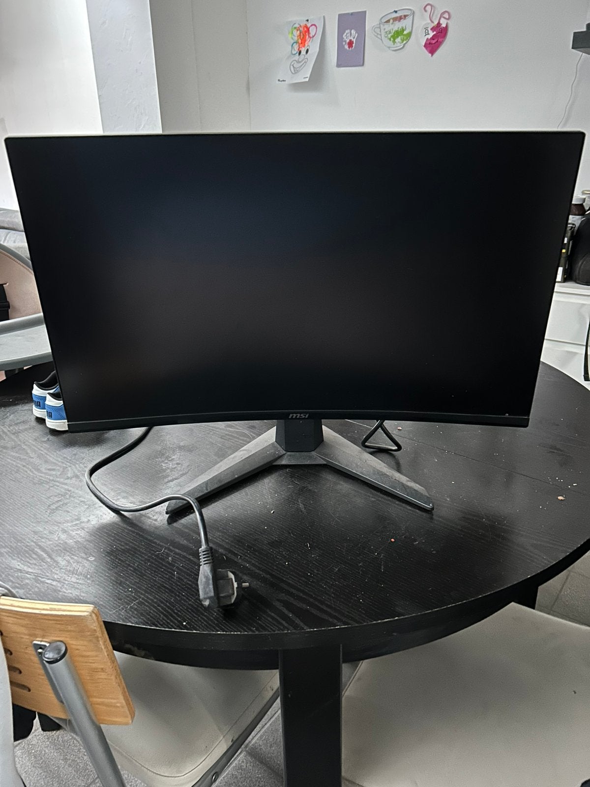 Game monitor, Ophalen, Zo goed als nieuw