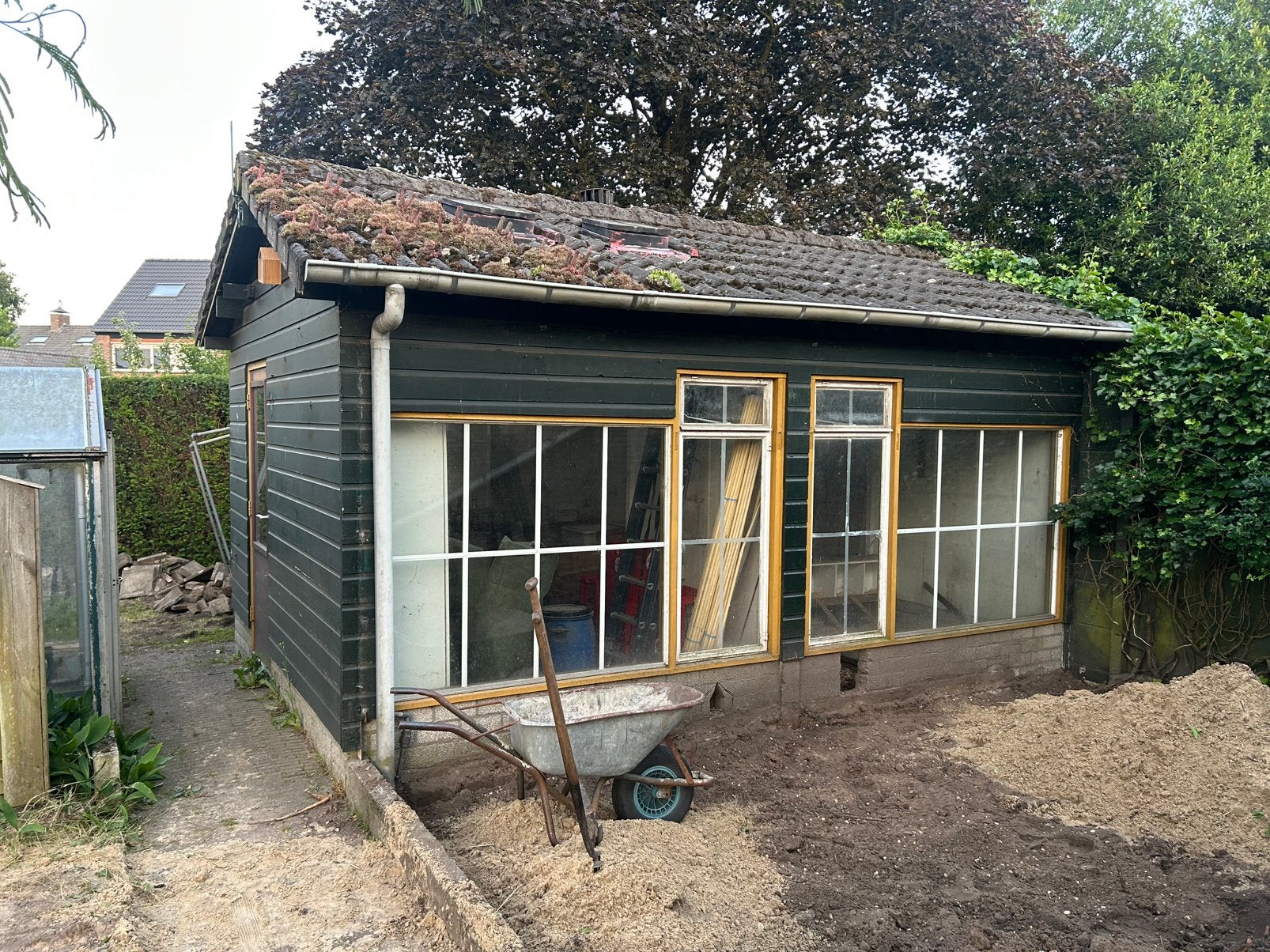 Compleet houten hok met pannendak en dakramen, Ophalen, Zo goed als nieuw, Tuinhuis