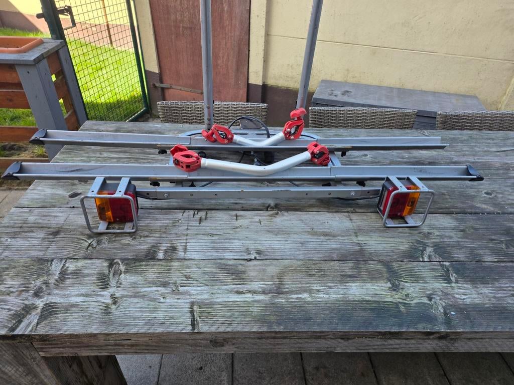Fiets drager, Ophalen