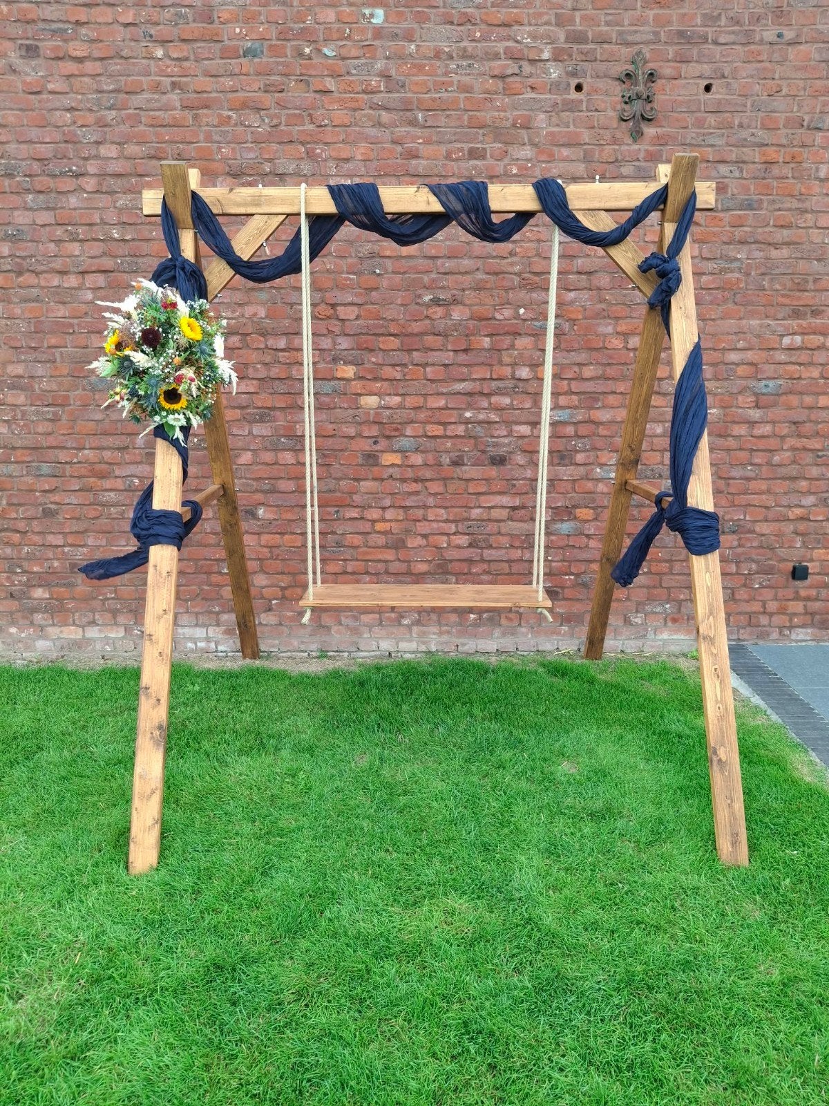 Location Structure Balançoire en Bois Mariage / Événement, Enlèvement ou Envoi