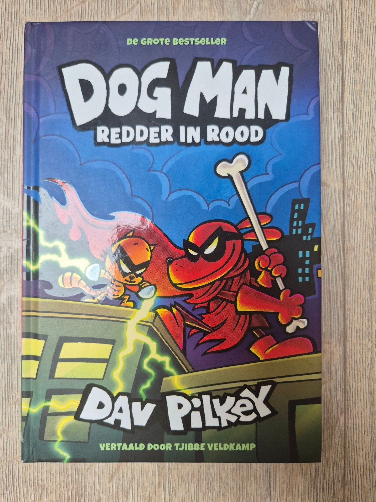 dog man, Ophalen of Verzenden, Zo goed als nieuw