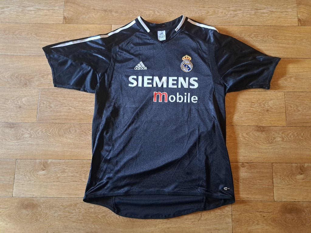 Real Madrid voetbalshirt #19 Samuel, Sport en Fitness, Voetbal, Maat XL, Ophalen of Verzenden, Zo goed als nieuw, Shirt