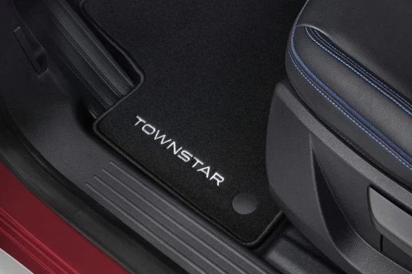 Tapis d'auto Nissan Townstar — KE745-00QK1, Enlèvement ou Envoi