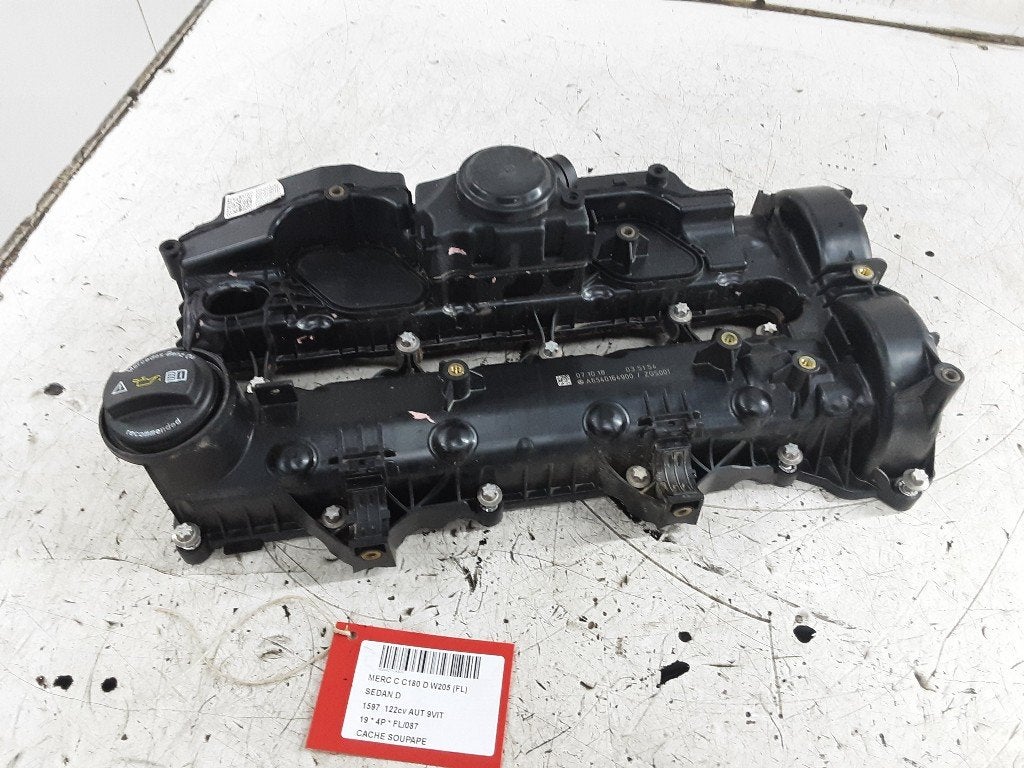 VALVE CACHE Mercedes-Benz C (W205) (A6540164900), Mercedes-Benz, Mevr. I. Hauben, Utilisé, Rue de l'Espoir 34 34
4030  GRIVEGNÉE, BE