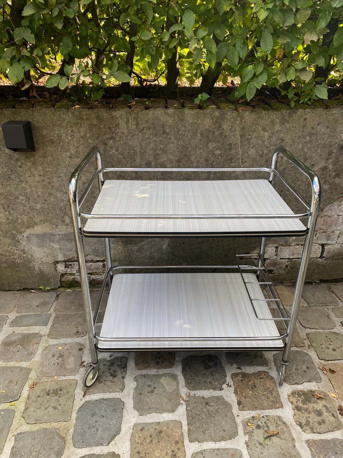 Chariot de service/chariot de bar vintage — 1960 — Formica, Enlèvement, Utilisé, Autres types
