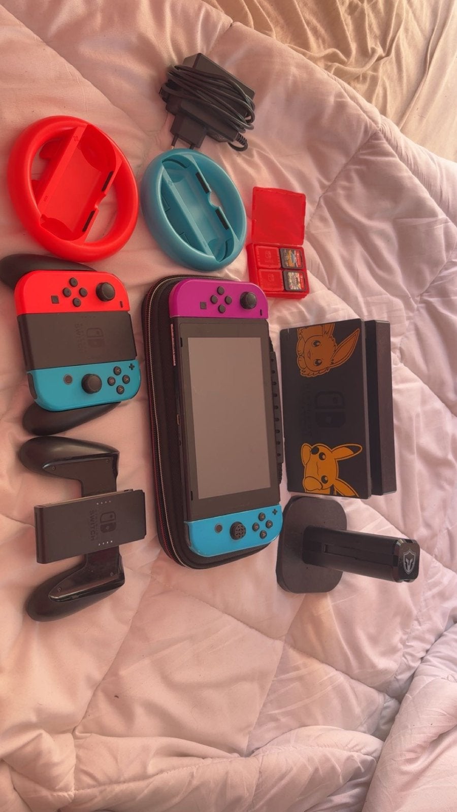 Nintendo Switch, Enlèvement, Comme neuf, Avec 3 manettes ou plus, Avec jeux