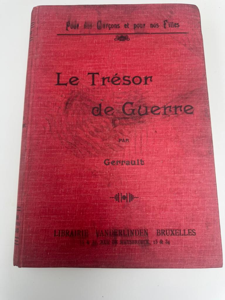 Le Trésor de guerre par Gerrault, Antiquités & Art, Enlèvement