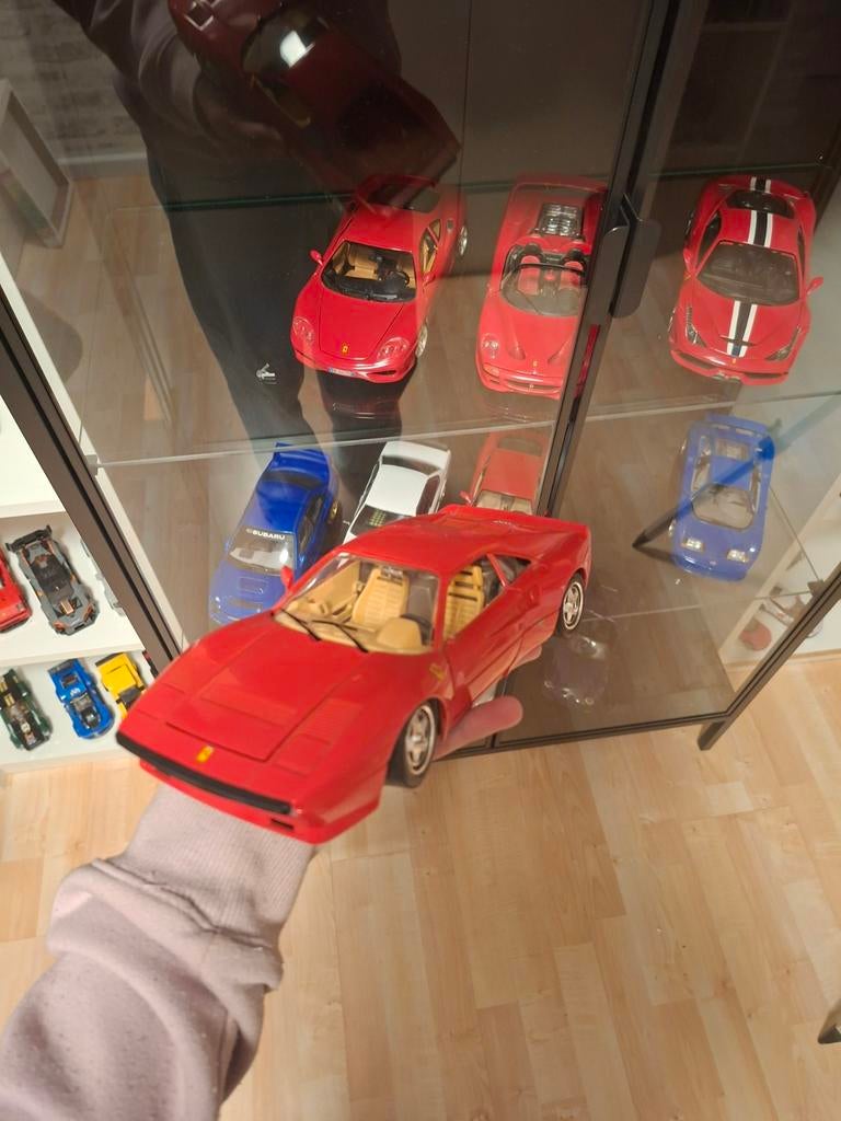 Ferrari 288 gto modelauto schaal 1:18, Ophalen