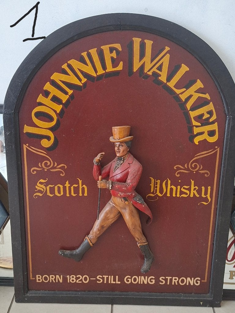 Cadre décoratif Johnny Walker, Enlèvement