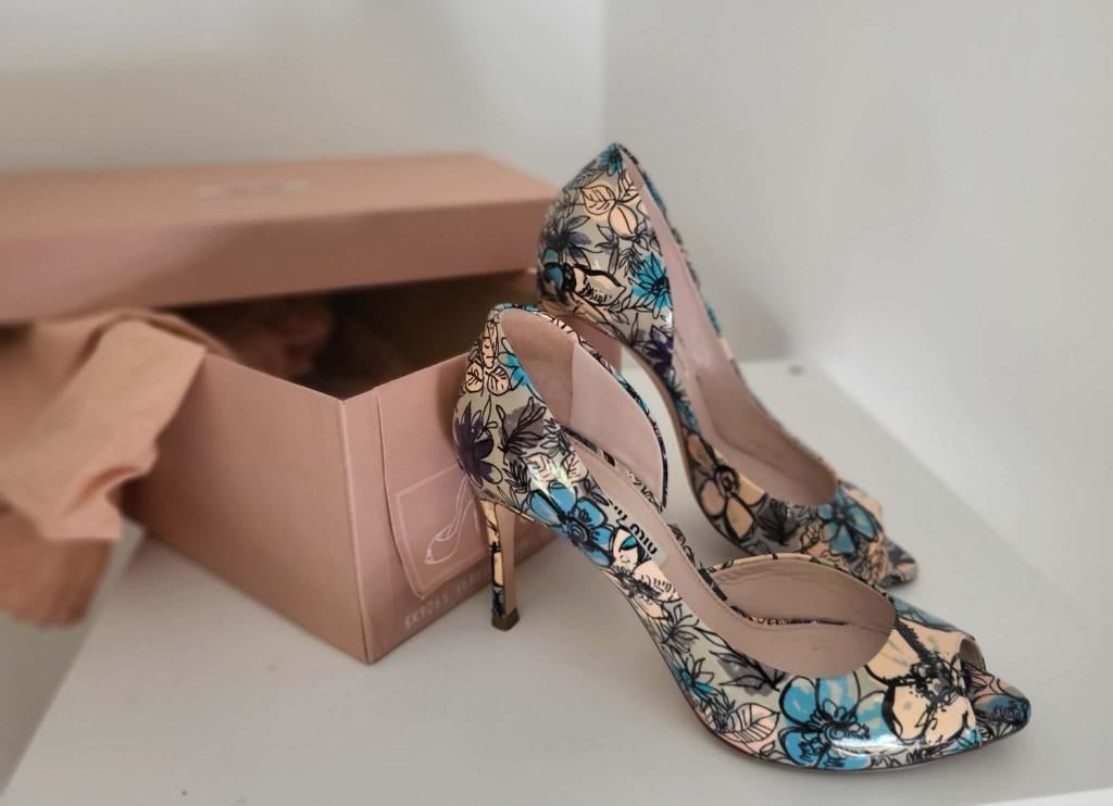 Escarpins Miu Miu, Vêtements | Femmes, Chaussures, Enlèvement ou Envoi, Porté, Escarpins