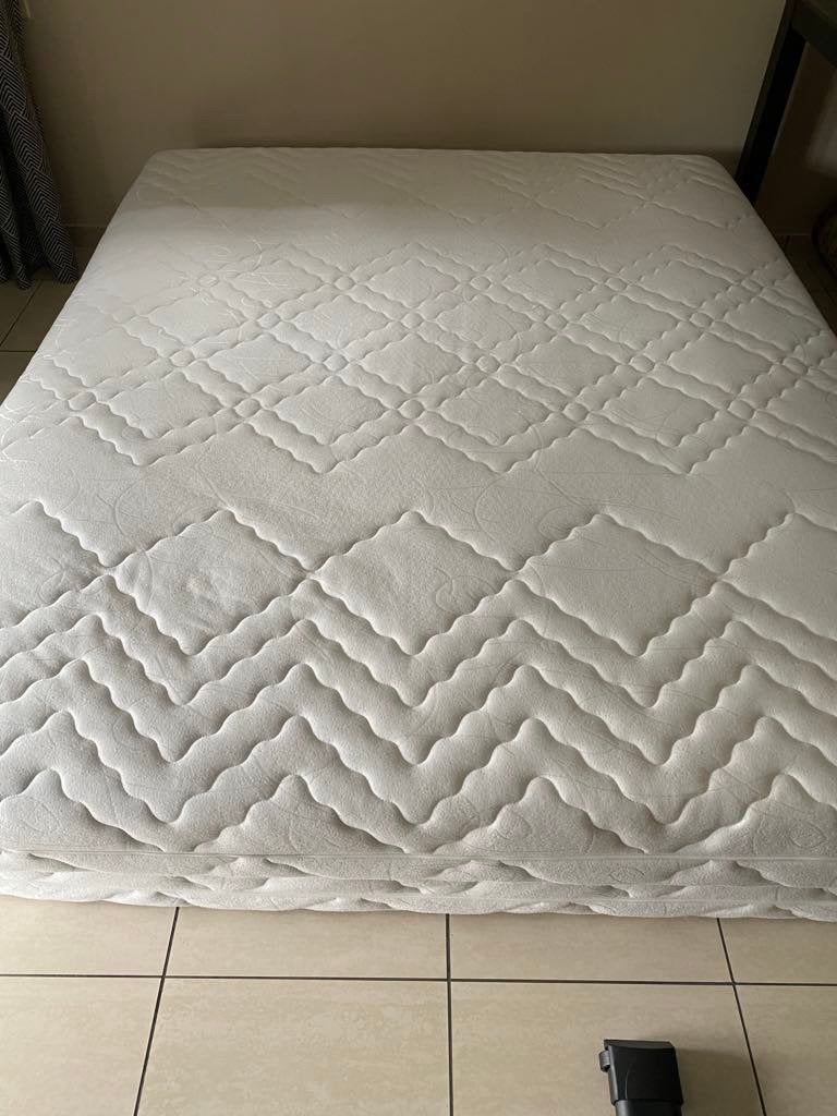 Matelas 160x200, Maison & Meubles, Chambre à coucher | Matelas & Sommiers, Matelas, Enlèvement, Utilisé, 200 cm