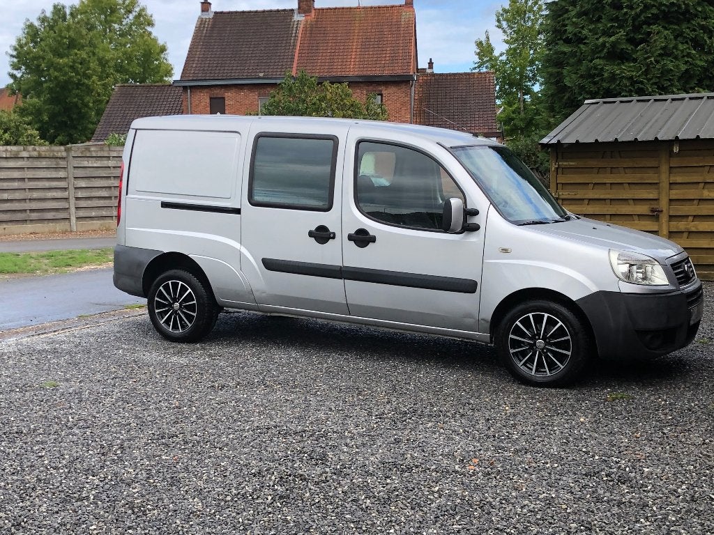 fiat doblo maxi 1.9JTD, lichte vracht, 106000km!, Autos, Camionnettes & Utilitaires, Argent ou Gris, Achat, 4 portes, 2 places