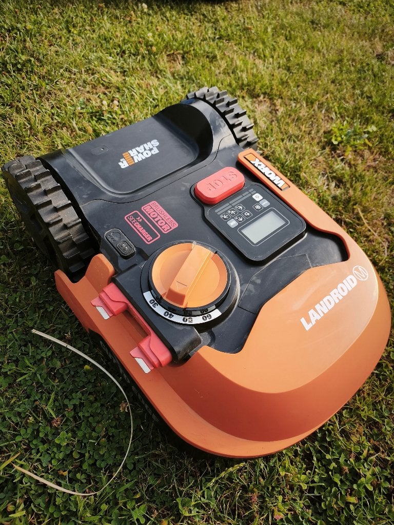 Worx Landroid M1000 W143E - jusqu'à 1000 m², 20 à 25 cm, Worx, Enlèvement, Utilisé