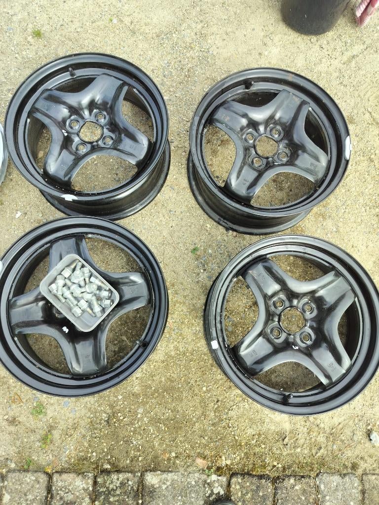 Opel Corsa velgen + deksels, Particulier, Te koop, Corsa