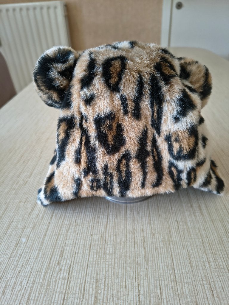 chapeau d'ours chaud Barts taille 53 8 ans, Enlèvement ou Envoi, Barts, Comme neuf, 122 à 128