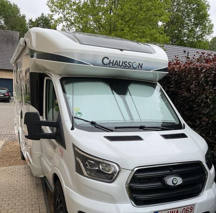 Compact in lengte, groots in comfort, Caravanes & Camping, Camping-cars, Jusqu'à 4, 6 à 7 mètres, Siège standard, Toilette à cassette