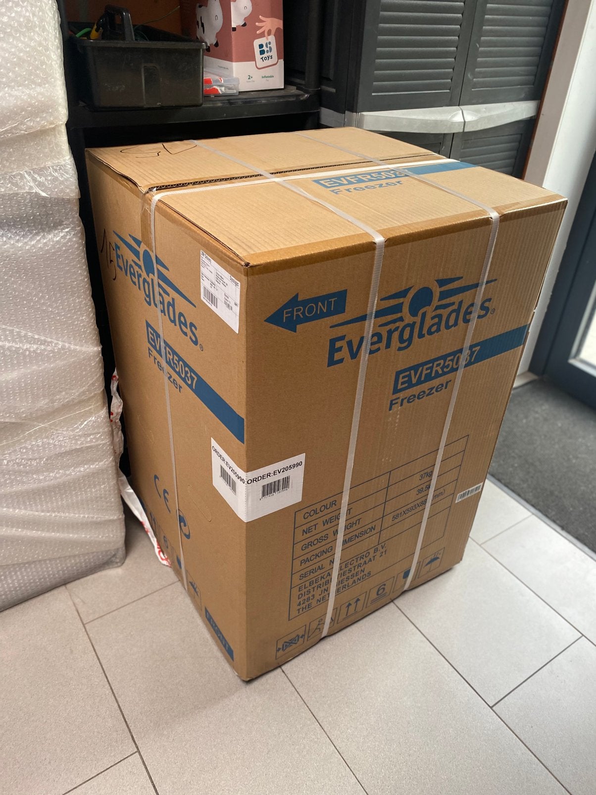 NOUVEAU congélateur de table Everglades 85L dans sa boîte, Neuf, Moins de 60 cm, Congélateur, 85 à 120 cm