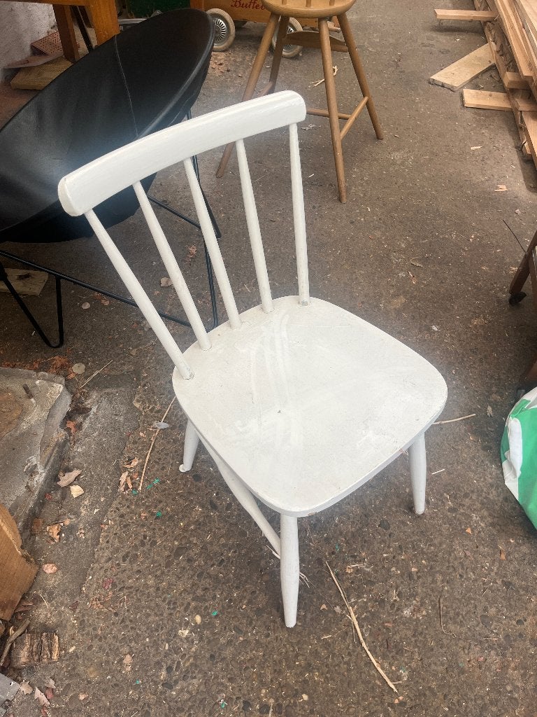 Houten witte stoel, Huis en Inrichting, Ophalen, Gebruikt, Wit, Vintage