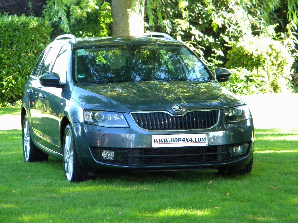 Skoda Octavia Break DSG 64000 km Autobox, Auto's, Skoda, Testrit aan huis, Stof, 4 cilinders, 5 deurs