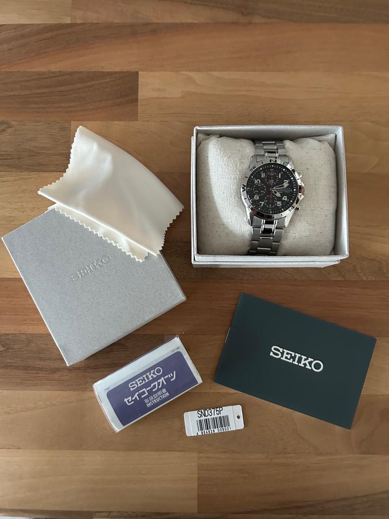 Nieuw Seiko-horloge, nooit gedragen, in de originele doos., Staal, Polshorloge, Nieuw, Ophalen of Verzenden