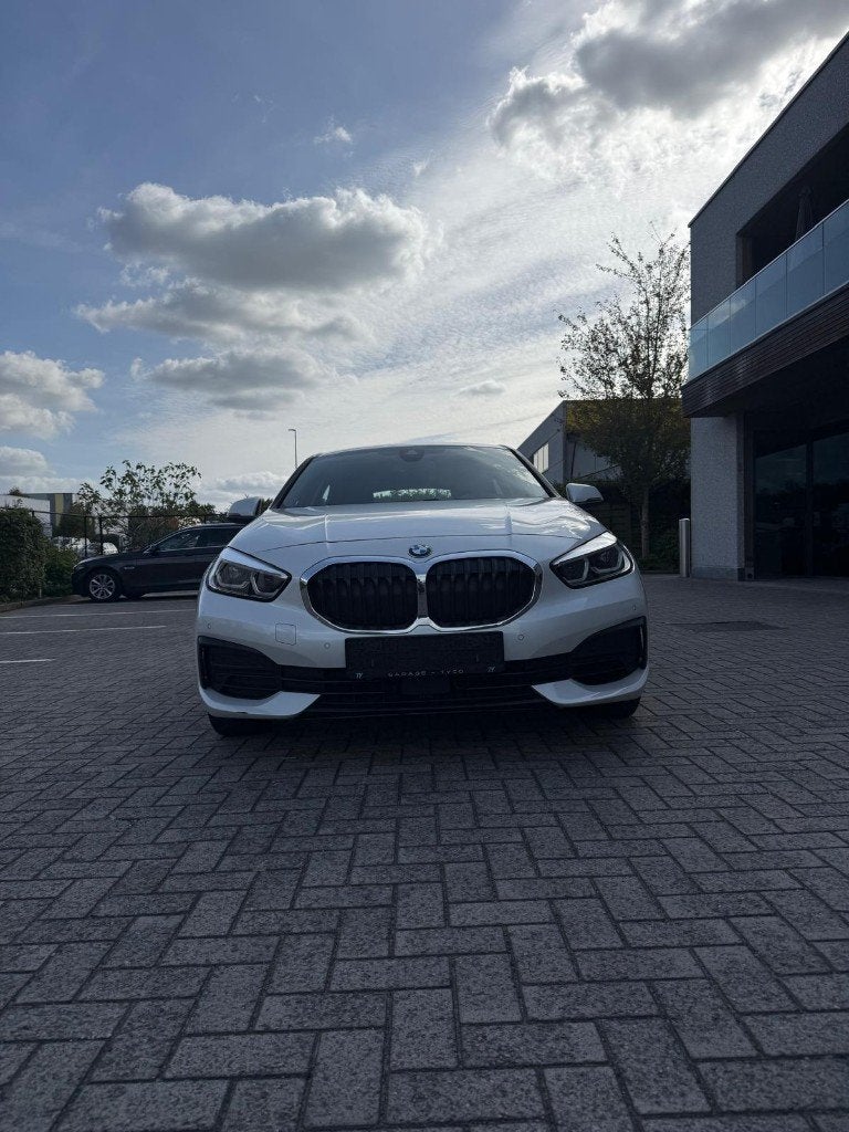 BMW 116i 1.5i 109 pk - 65.146 km - BTW aftrekbaar, Autos, Achat, Euro 6, Entreprise, Boîte manuelle