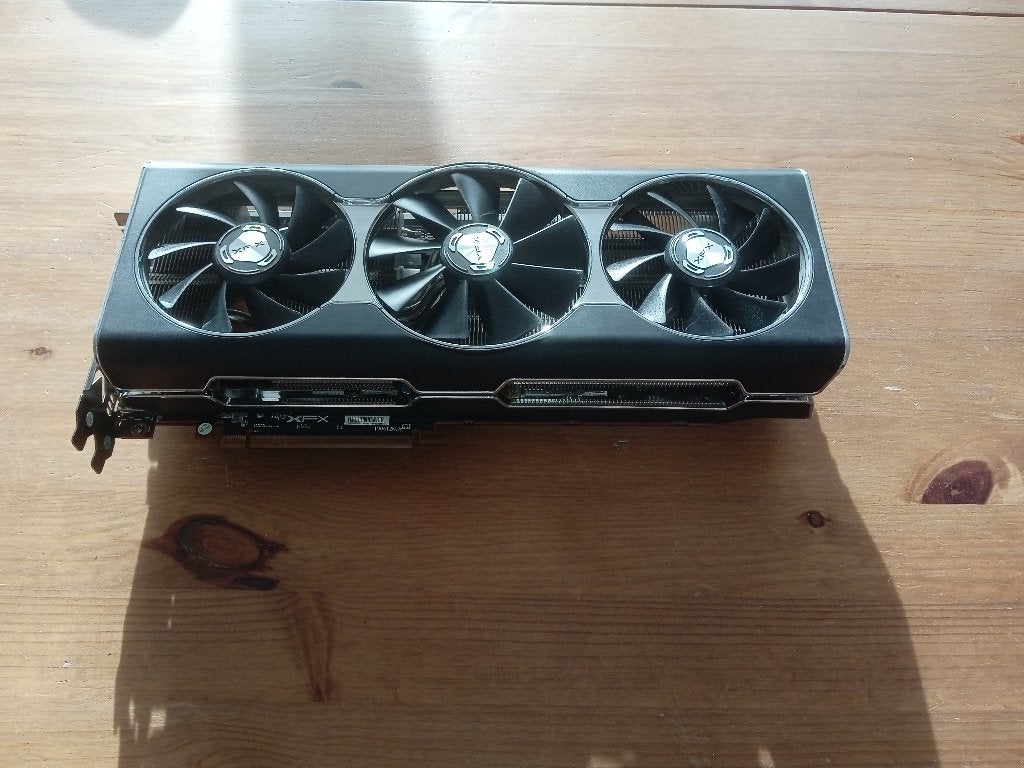 XFX Radeon RX 5700 XT – 8 Go GDDR6 – Très bon état – 170 €, Informatique & Logiciels, AMD, GDDR6, PCI-Express 4, Enlèvement
