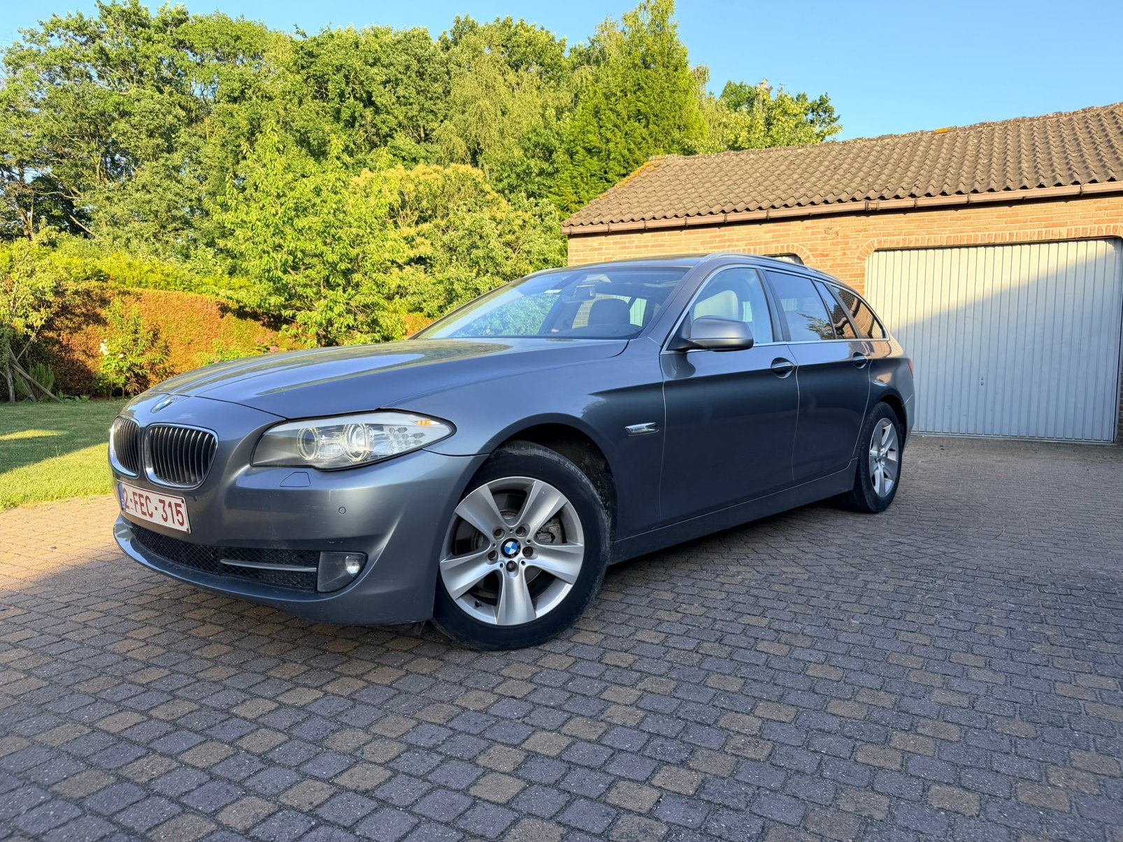 BMW 520dA Touring Automaat | Pano | Leder | Navi | .., Auto's, Leder, Diesel, Particulier, Te koop