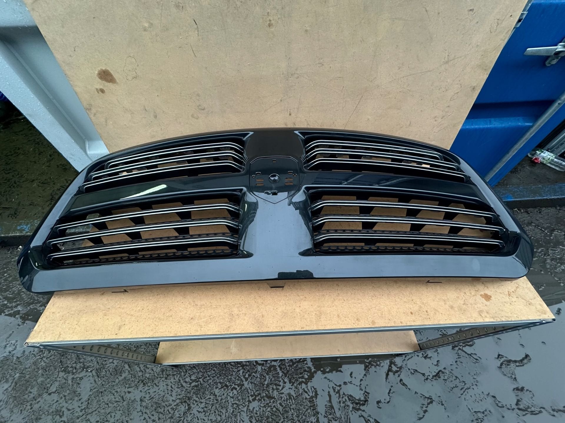 Pi ces d tach es pour Dodge RAM IV 1500, Taurusavenue 1
2132 LS  Hoofddorp, NL, Stellantis N.V., Info@stellantis.com, Utilisé